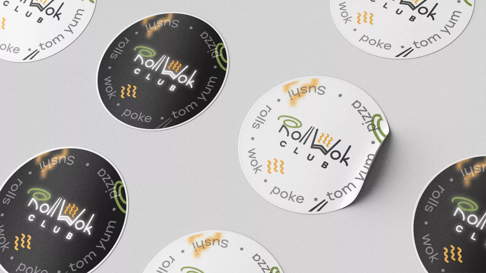 Разработка наклеек для суши-бара «Roll Wok Club» в Тарко-Сале